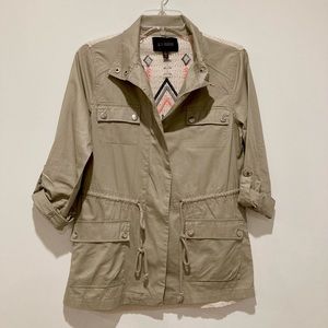 Blu Pepper Lightweight Drawstring Crochet Back Jacket, Sz S, Tan